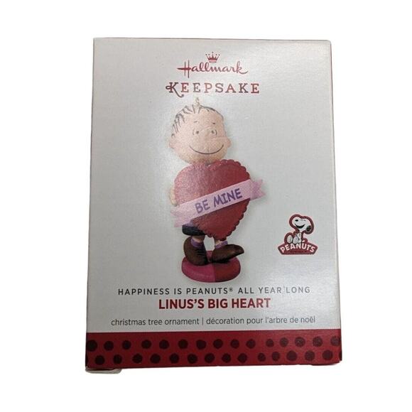 Hallmark Keepsake Christmas Tree Ornament Peanuts Linus's Big Heart Valentines - Picture 1 of 3